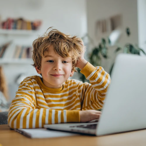 Видео - логопед онлайн, отзыв ребенок до и после коррекции
